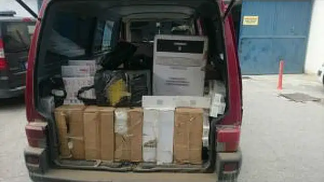 Erzincan'da 20 Bin Paket Kaçak Sigara Ele Geçirildi