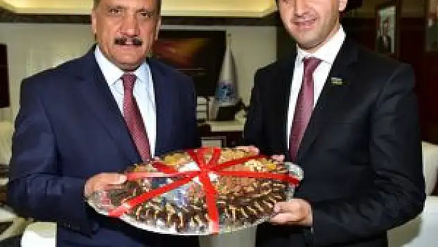 Azerbaycan Milletvekili Hamzayev'den Gürkan'a Ziyaret