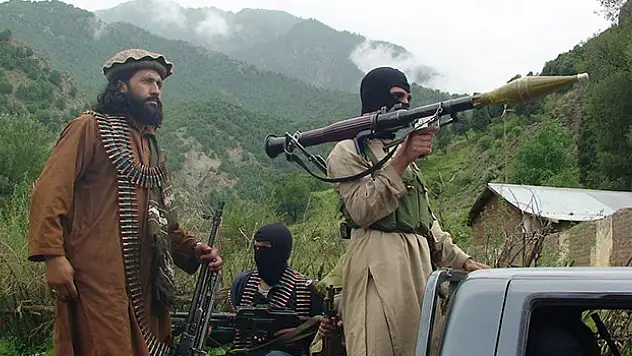 Afganistan'da Taliban 4 ABD Askerini Öldürdü