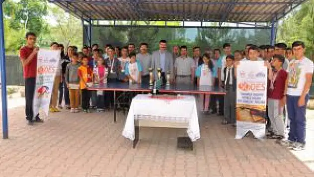 Arguvan'da Okullar Arası Spor Turnuvaları Düzenlendi