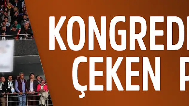 AK Parti kongresinde Dikkat Çeken Pankart