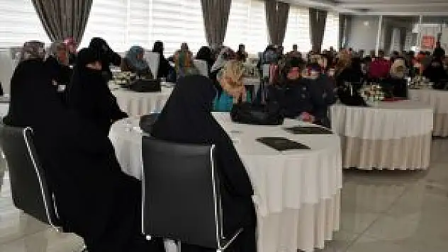 Muş'ta Kız Çocuklarının Eğitime Devam Etmesi İçin Seminer Düzenlendi