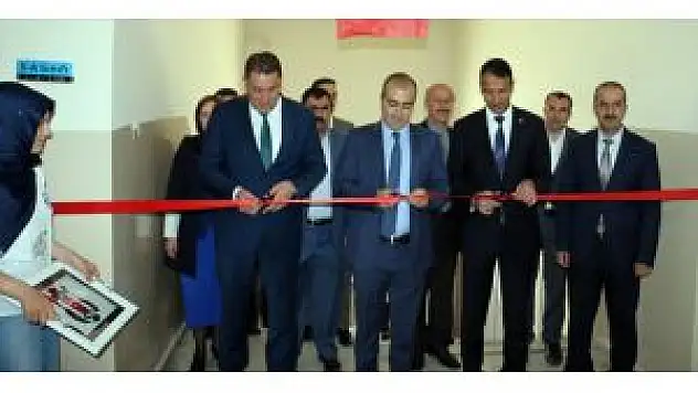Aşkale'de 'Tübitak 4006 Bilim Fuarı' Düzenlendi