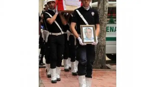 Kalp Krizi Sonucu Hayatını Kaybeden Polis Memuru