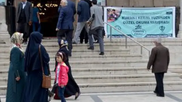 'Kur'an-ı Kerim'i Yüzünden Güzel Okuma Yarışması'