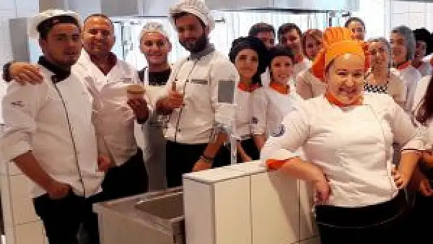 Antik Çağ Kaplarında Roma Dönemine Ait Yemek Yaptılar