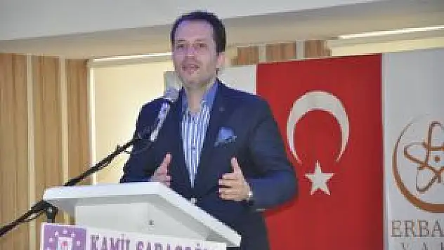 Fatih Erbakan: Yaşadığımız Dünya İslam'dan Nasibini Alamadı