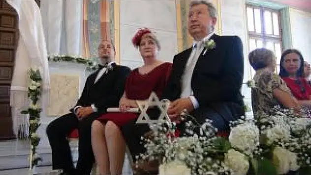 Edirne Büyük Sinagog'da 41 Yıl Sonra İlk Nikah Kıyıldı