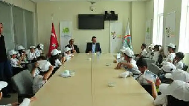 Van'da İlkokul Öğrencilerine Tarım Kampı