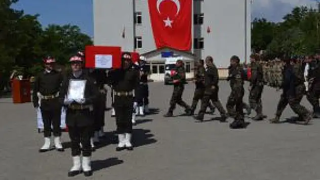 Şırnak'ta Şehitler İçin Tören Düzenlendi