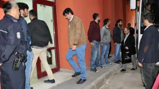 Paralel Devlet Yapılanması İddiasıyla 14 İşadamı Adliyeye Sevk Edildi