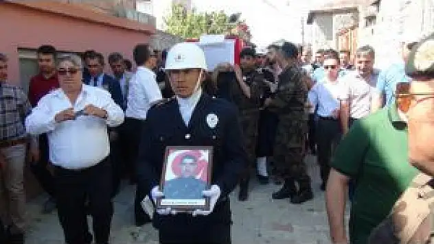Şehit Özel Harekat Polisi Son Yolculuğuna Uğurlandı