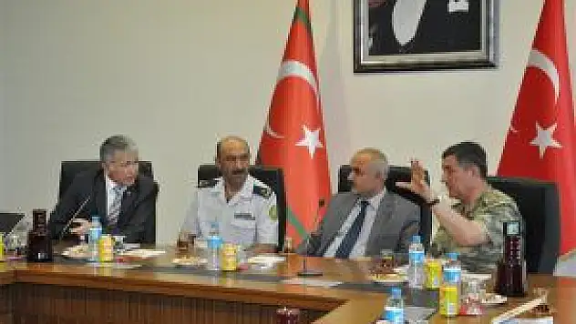 Azerbaycan Askeri Heyeti Kapıkule Sınır Kapısı'nı Ziyaret Etti