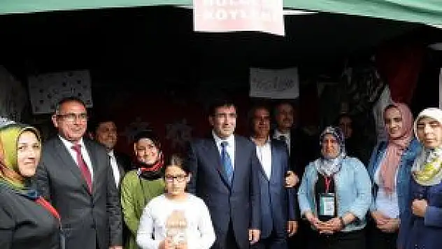 Ak Parti Genel Başkan Yardımcısı Yılmaz: Bingöllümüz uzun zamandır doğalgaz bekliyordu. Artık 'doğalgaz Bingöl'e geldi' diyebiliriz dedi.