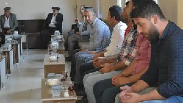 Saldırıda Hayatını Kaybedenlerin Taziyesine Vatandaşlar Akın Etti