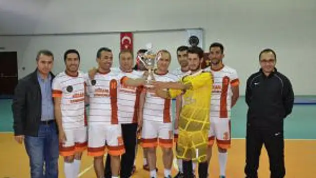 Hizan'da 'Kurumlararası Futbol Turnuvası' Sona Erdi