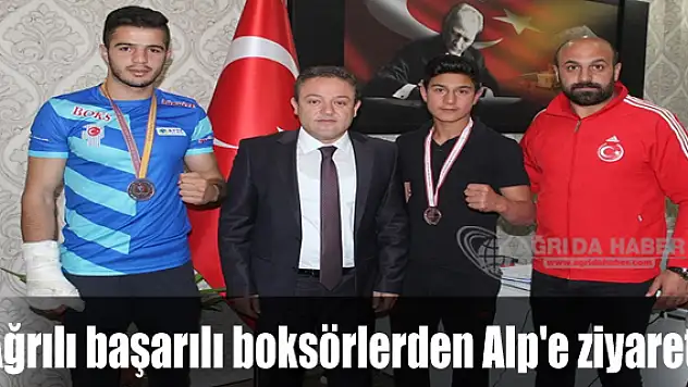 Ağrılı başarılı boksörler Alp'i ziyaret ettiler