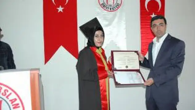 Malazgirt Myo'da Mezuniyet Töreni