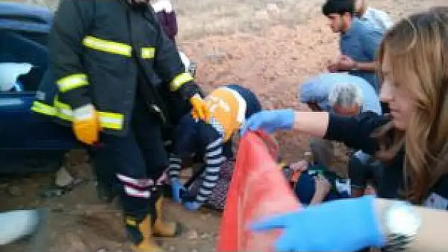 Malatya'da Otomobil Şarampole Devrildi: 6 Yaralı