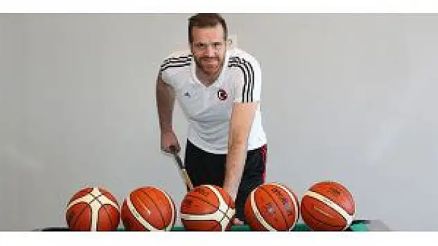 Oğuz Savaş: Olimpiyat Vizesi Gibi Çok Önemli Bir Hedef İçin Çalışıyoruz