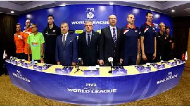 Voleybol Erkeklerde 2016 Dünya Ligi İzmir'e Taşınıyor