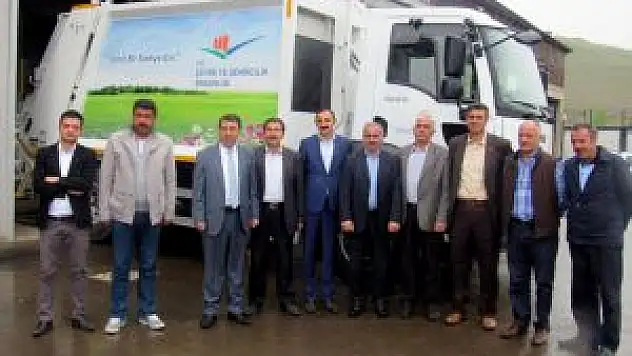 Sarıkamış Belediyesi Çöp Kamyonu Aldı