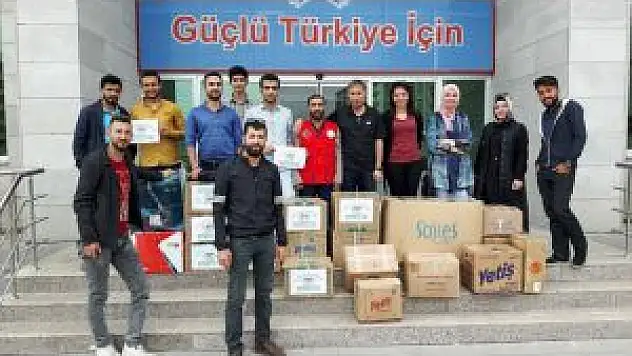 Ağrı Gençlik Merkezinden Gıda Yardımı