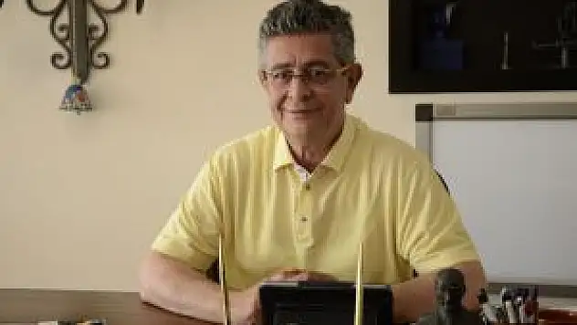 Tiroid Kanseri Tanısı İçin Boyun Muayenesi Yapın