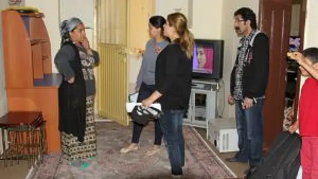 Başkale Belediyesinden Terör Mağduru Ailelere Yardım