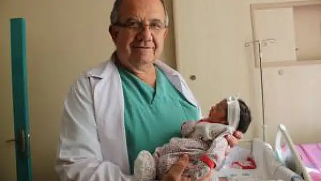 31 Yılda Bir İlçe Nüfusu Kadar Bebeğin Doğumunu Gerçekleştirdi