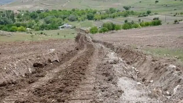 Malatya Büyükşehir Belediyesinden Arapgir'de Yol Çalışması