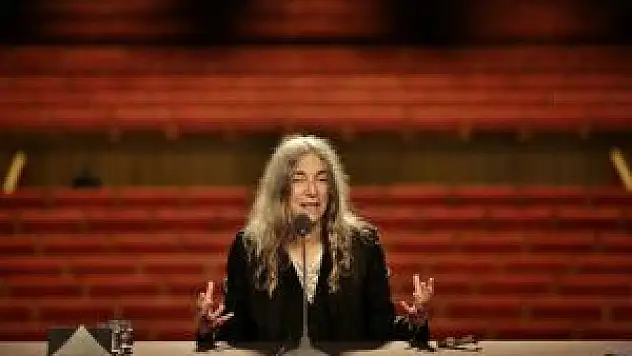 Patti Smith Konser Öncesi Türk Basınıyla Buluştu