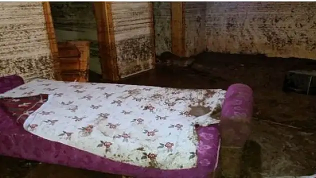 Ağrı'nın Hamur İlçesinde Sel Felaketi Yaşandı