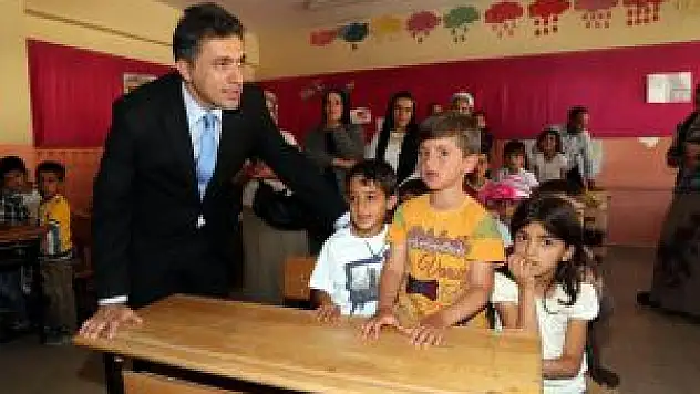 Terör Mağduru Öğrenciler Karnelerine Kavuştu