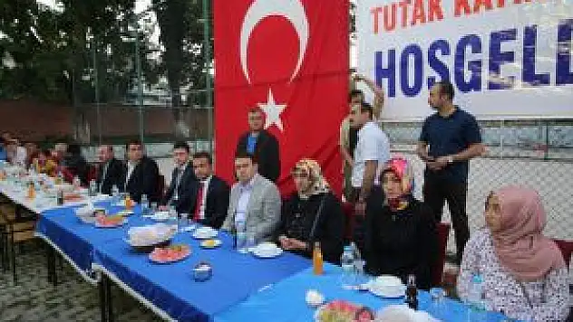 Ağrı Valisi Işın, Tutak'ta İftara Katıldı