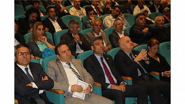 Ardahan'daki Düzenlenen Yatırım Konferansı Bitişi Gerçekleştirdi
