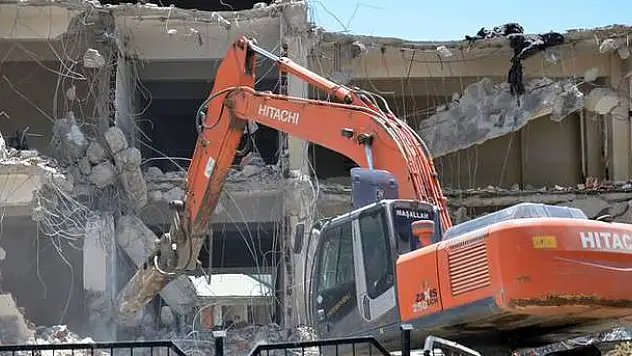 Yüksekova'daki Hasar Tespit Çalışmaları Sürüyor