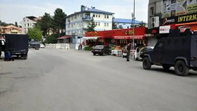 Tunceli'de Şüpheli Araç Paniği