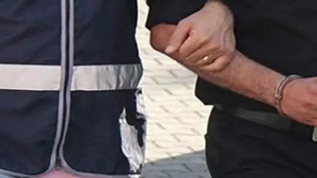 Kars'ta 19 Tutuklama