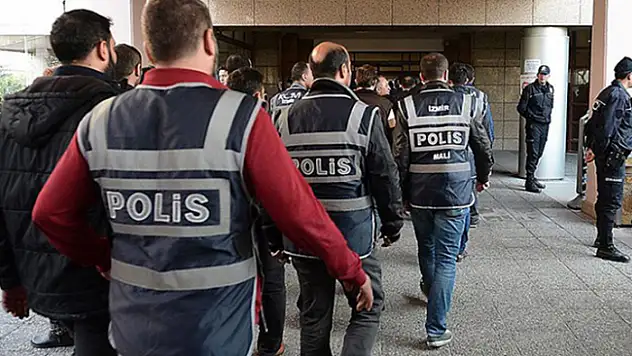 Ağrı'daki FETÖ Operasyonlarında 341 Kişye Uzaklaştırılırken 54 Kişi Tutuklandı