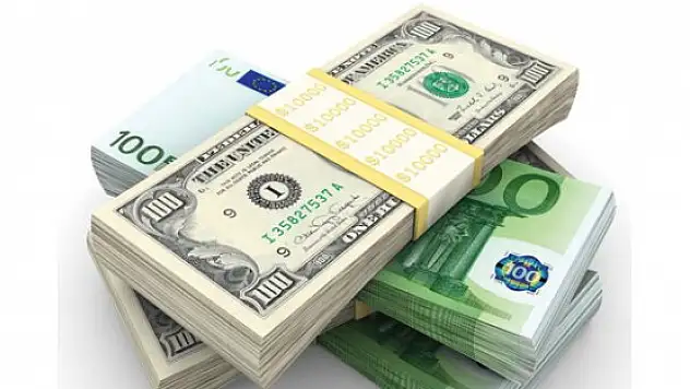Dolar 3,03 Lira, Euro 3,33 Lira Seviyesinde