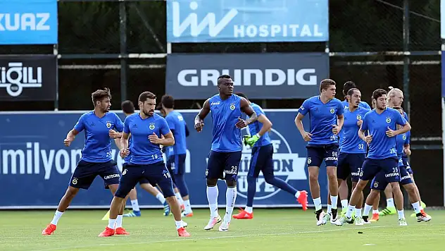 Fenerbahçe'de Monaco Maçının Hazırlıkları Sürüyor