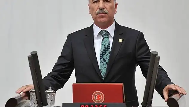 Gökçe Genel Kurulda Darbeyi Kınadı