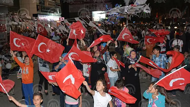 Bitlis'te Milli İrade Nöbeti Devam Ediyor