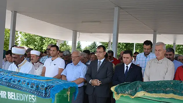 Malatya Valisi Toprak, Cenaze Törenine Katıldı