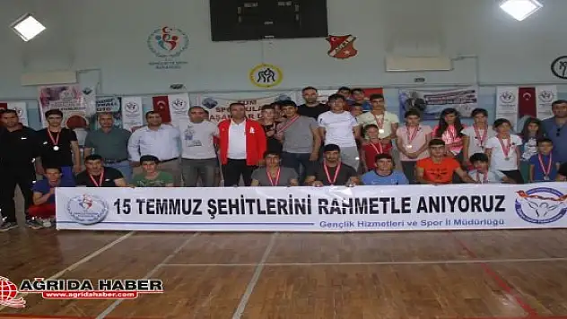 Ağrı GHSİM'den 15 Temmuz Şehitleri Anısına Halter Turnuvası