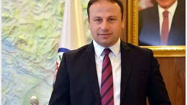 Ak Partili Belediye Başkanı Gözaltına Alındı