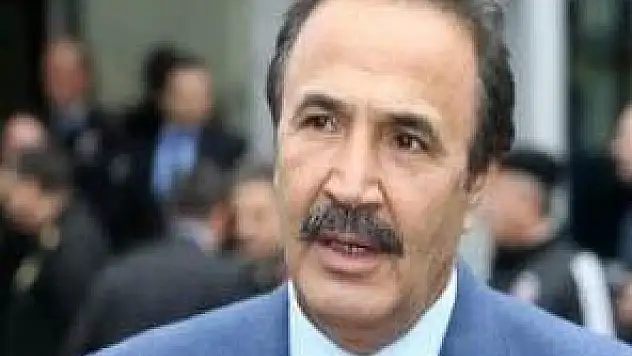 Sevigen çok pişman...