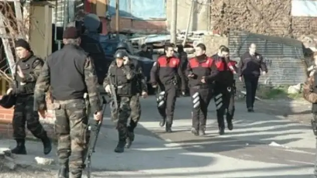 Erzurum'da Terör Örgütüne Şafak Operasyonu