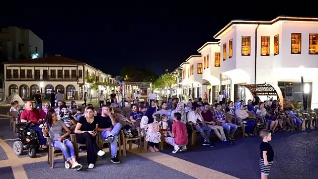 Malatya'da'Sanat-Sinema-Müzik Sokakta' Etkinliği